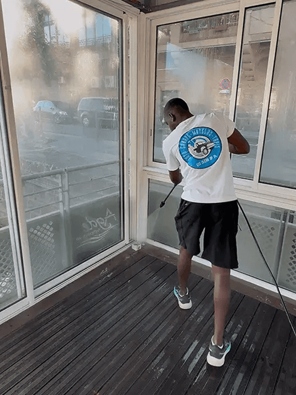 Matériel professionnel et produits écologiques Eco Clean Up 34 Hérault - entreprise de Nettoyage et entretien professionnel